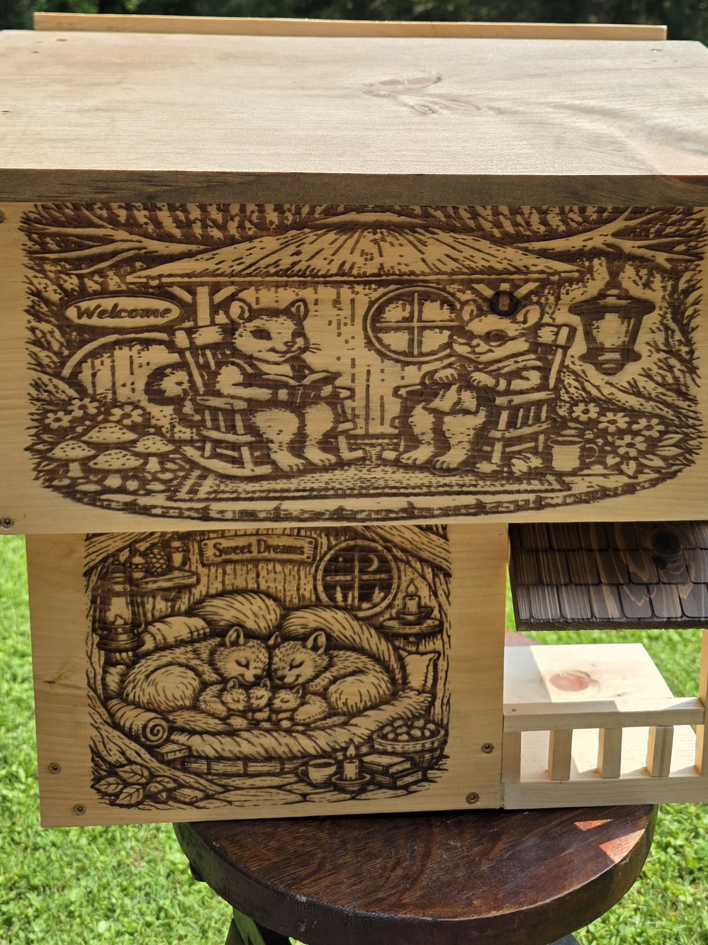 Large Squirrel House Box